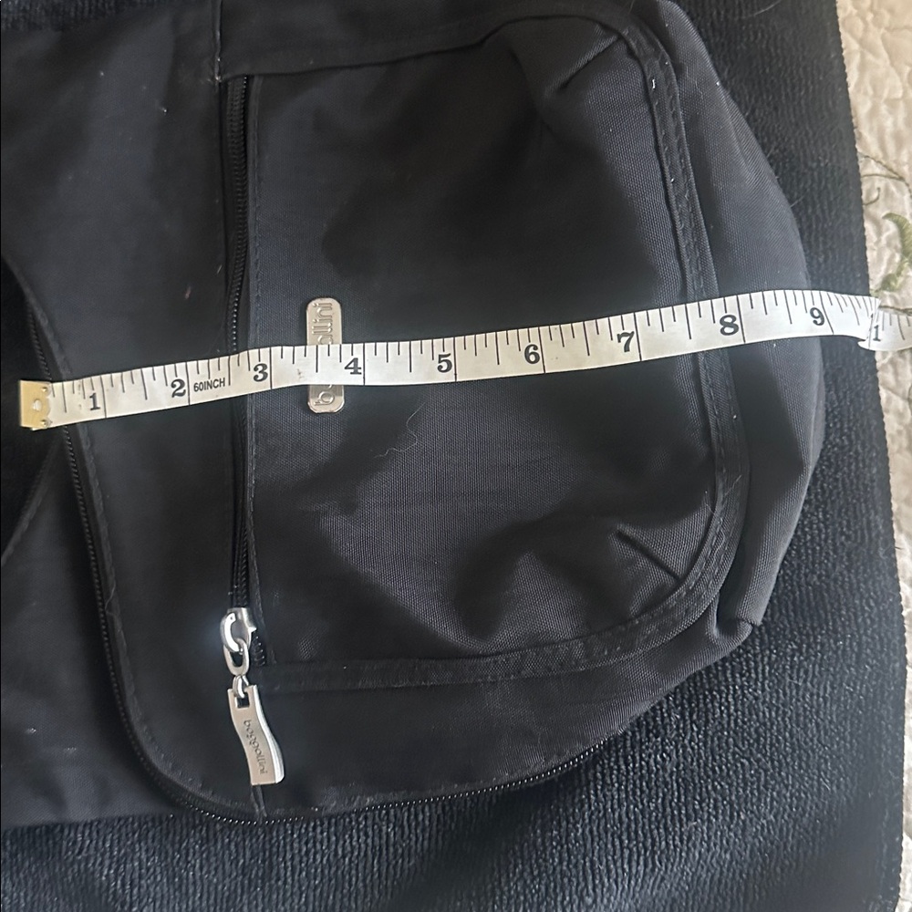 baggalini Crossbody - Picture 6 of 7